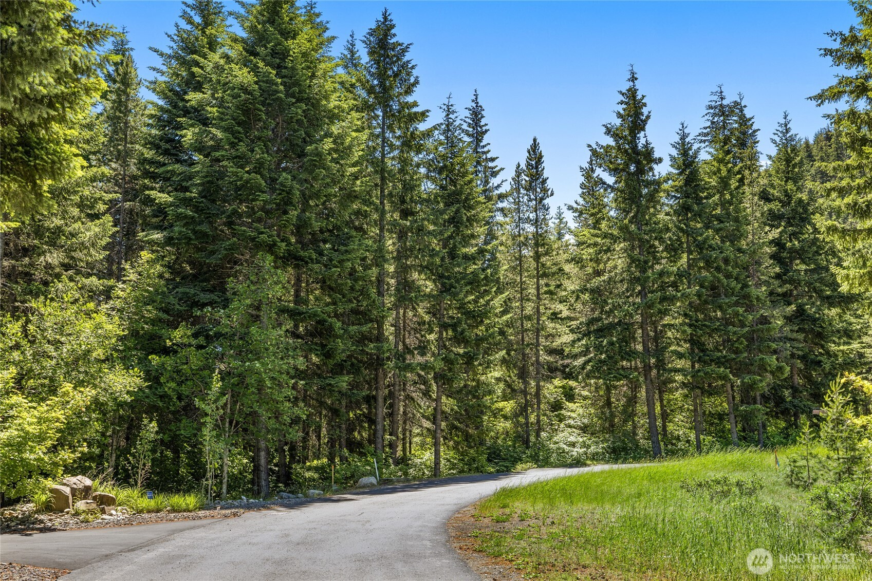 30 Scatter Creek Loop Property Photo 1