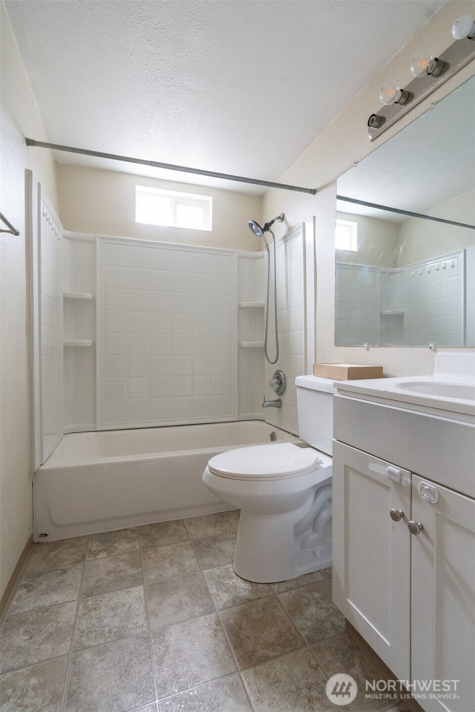 5607 76th Street Property Photo 12