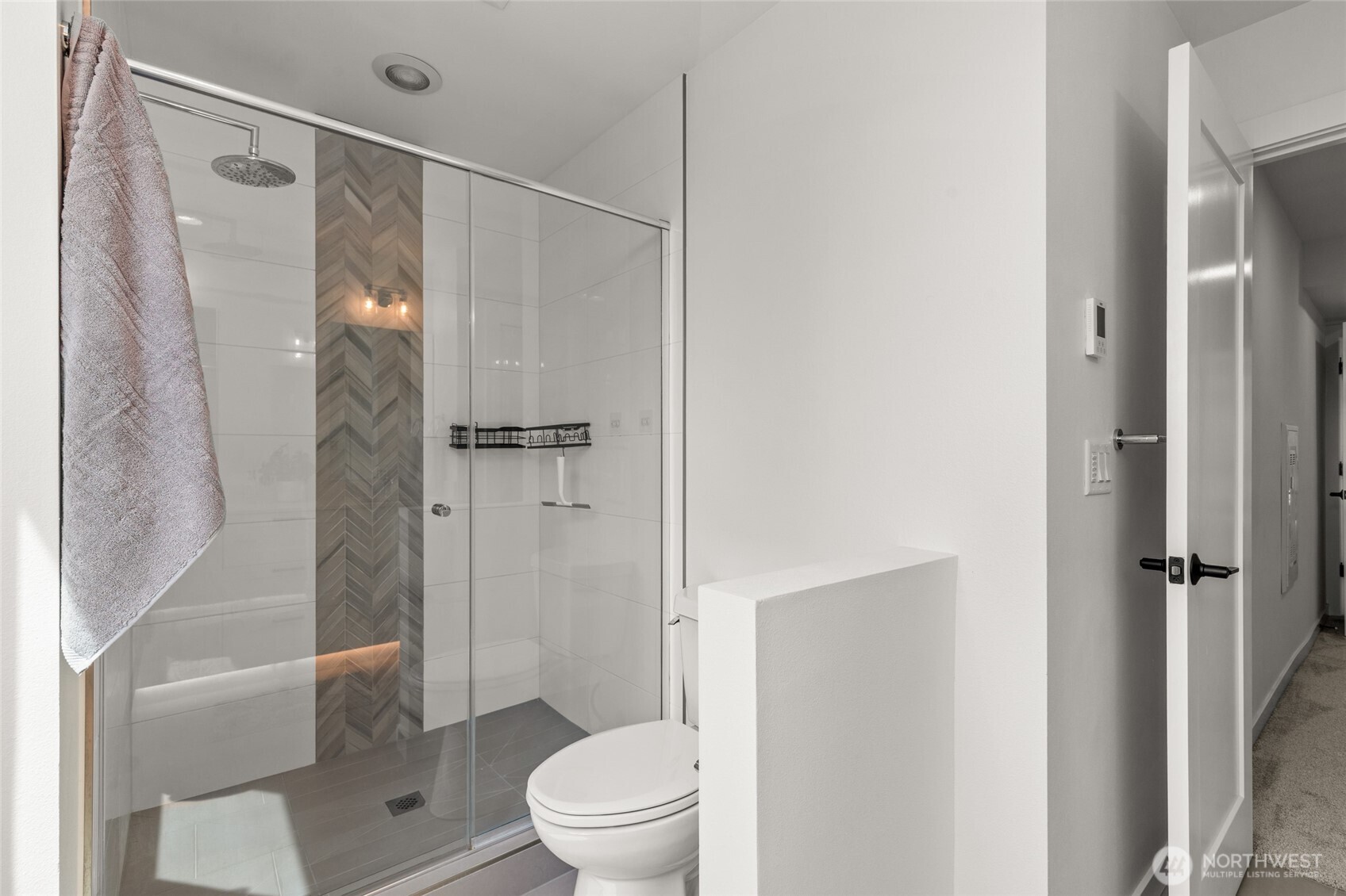 2106 Ne 85th Street E Property Photo 21