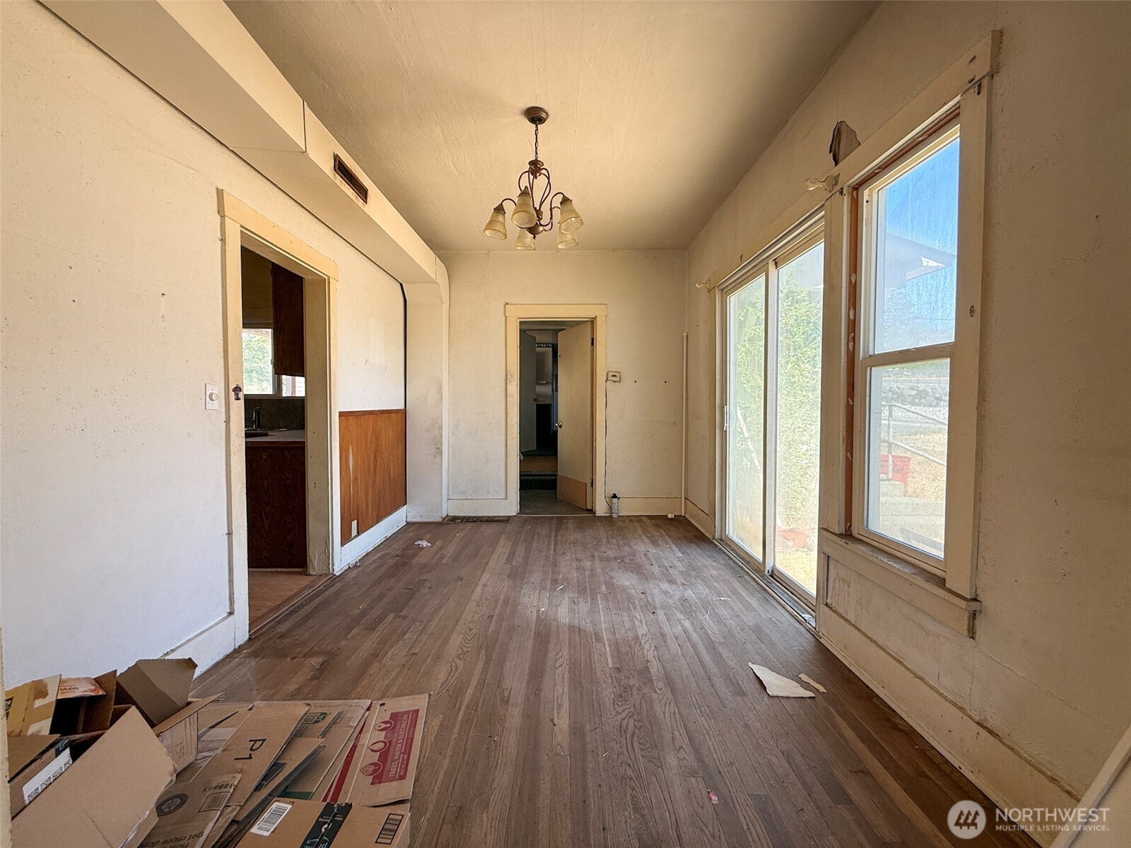 112 3rd Avenue Property Photo 10