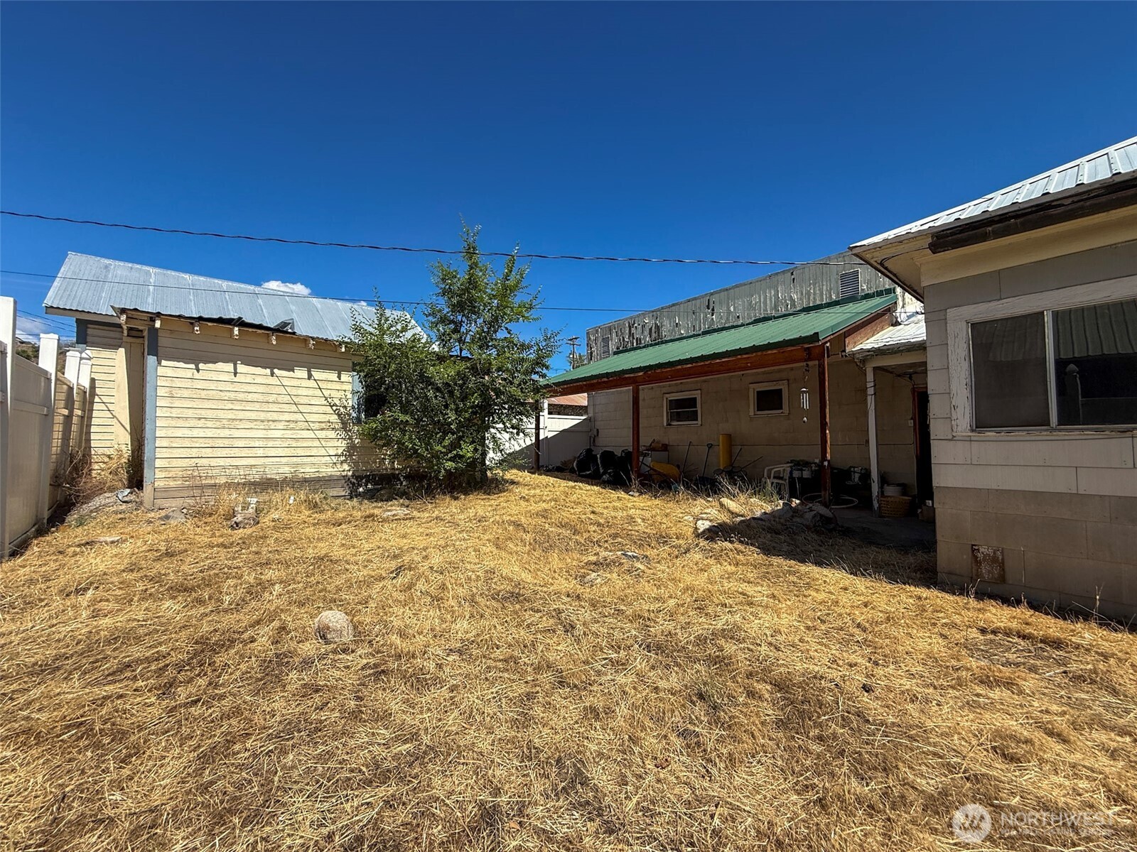 112 3rd Avenue Property Photo 35