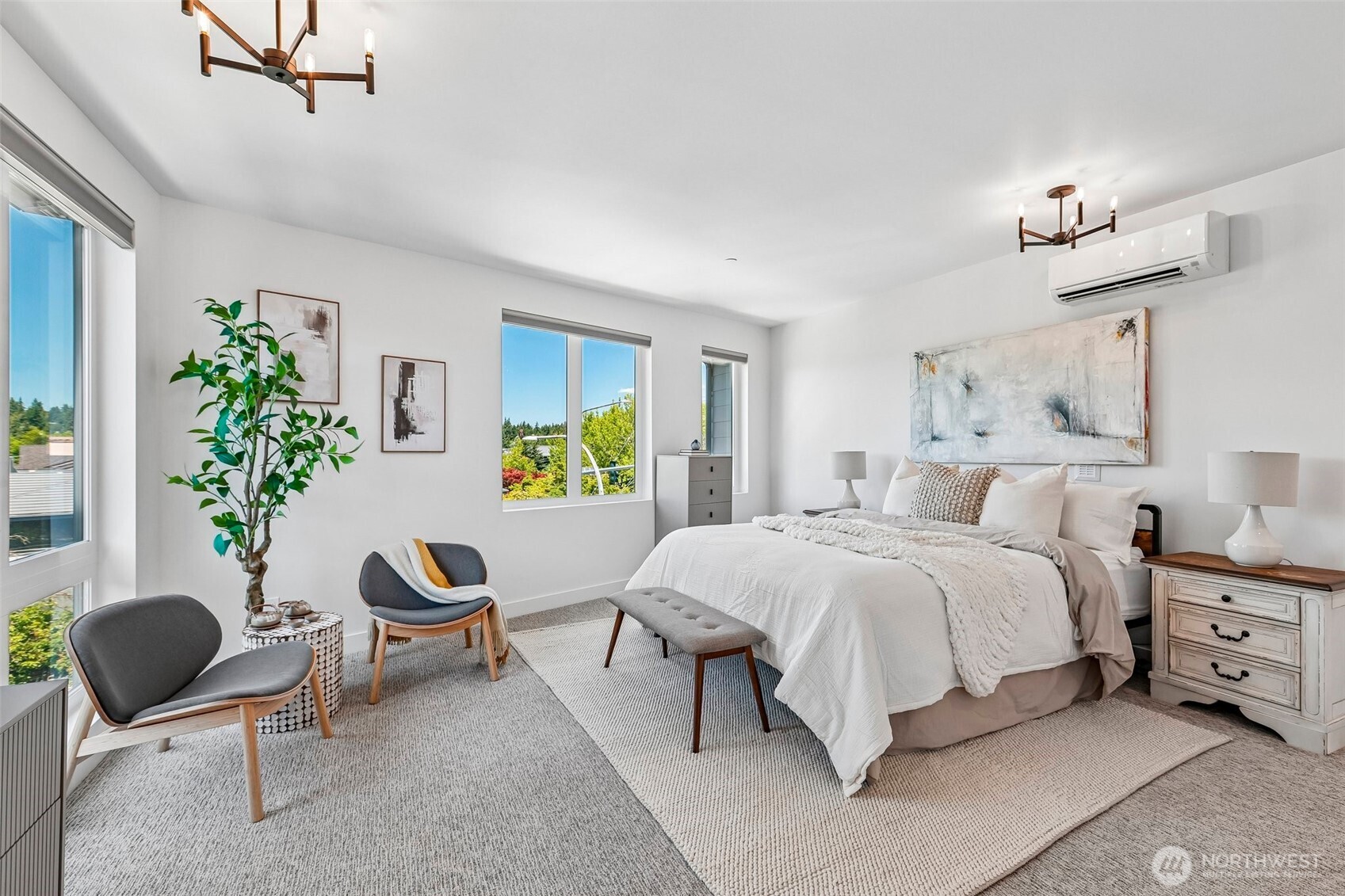 117 6th Street E Property Photo 12