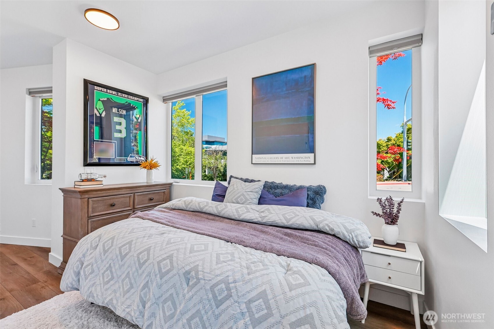 117 6th Street E Property Photo 22