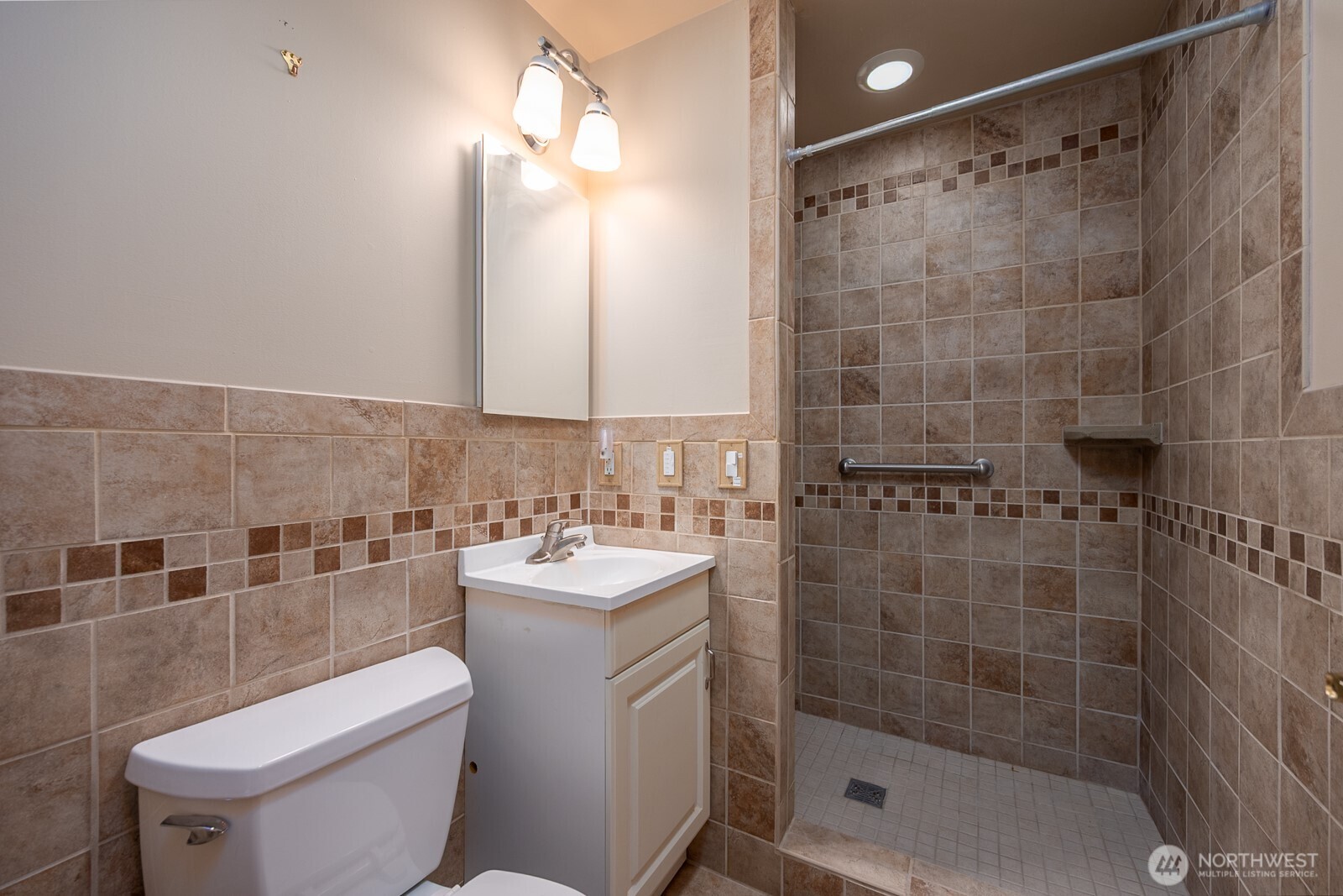 920 S Dahlia Drive Property Photo 25
