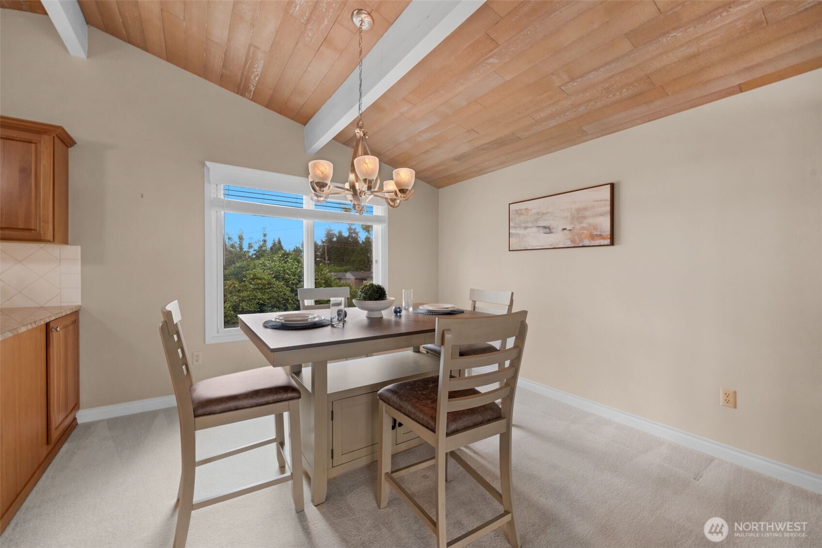 19122 34th Place Property Photo 9