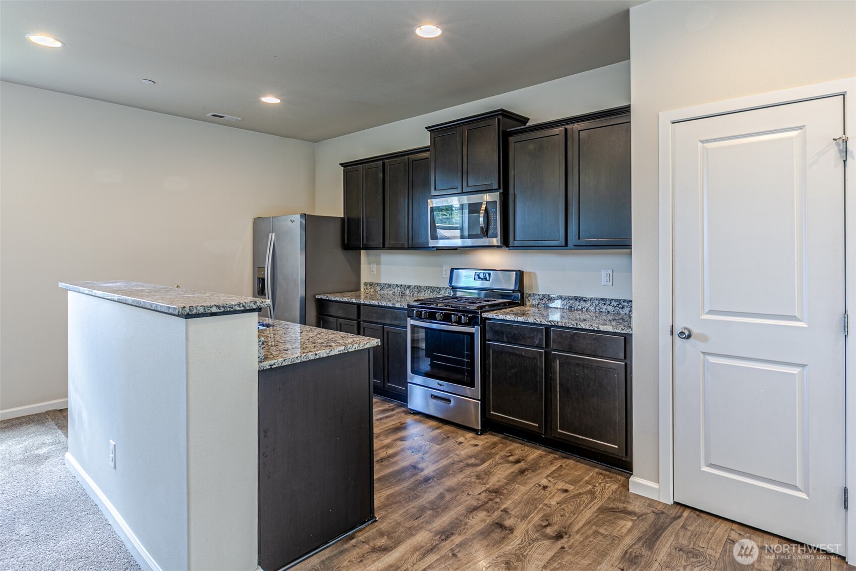 4422 Hammersley Way Property Photo 8