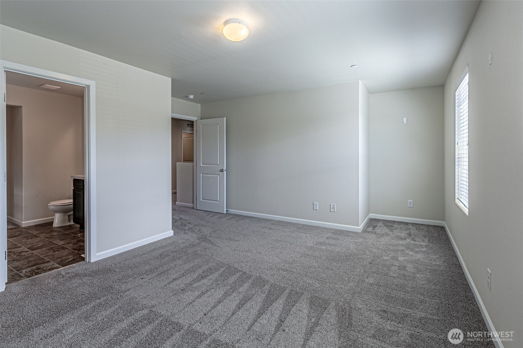 4422 Hammersley Way Property Photo 24