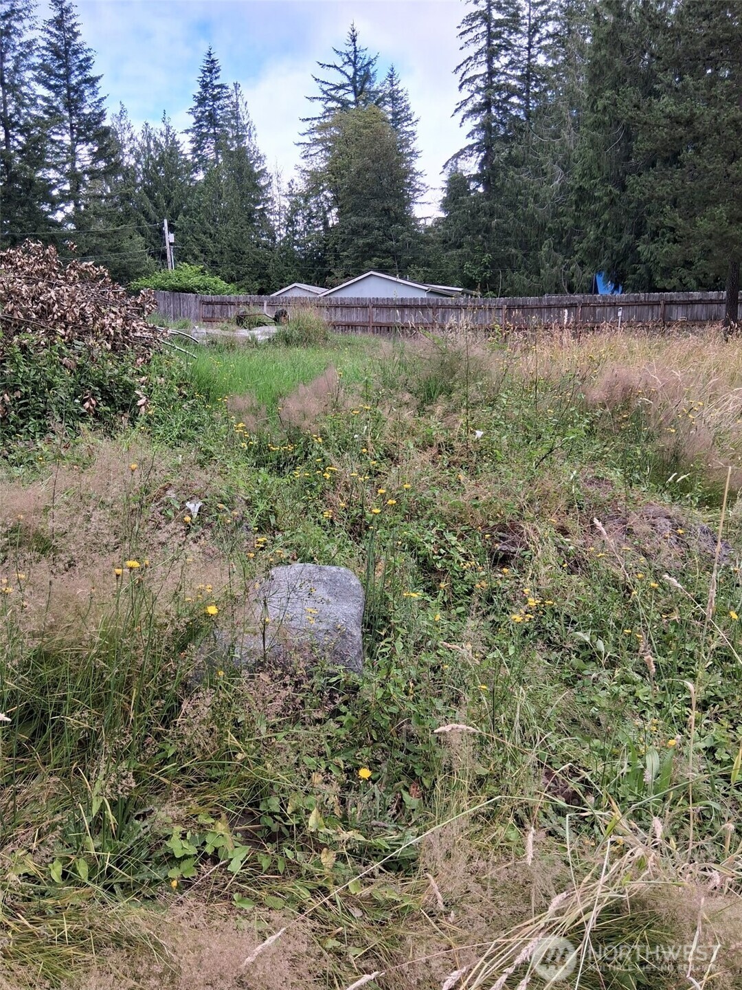 12 353rd Avenue Property Photo 5