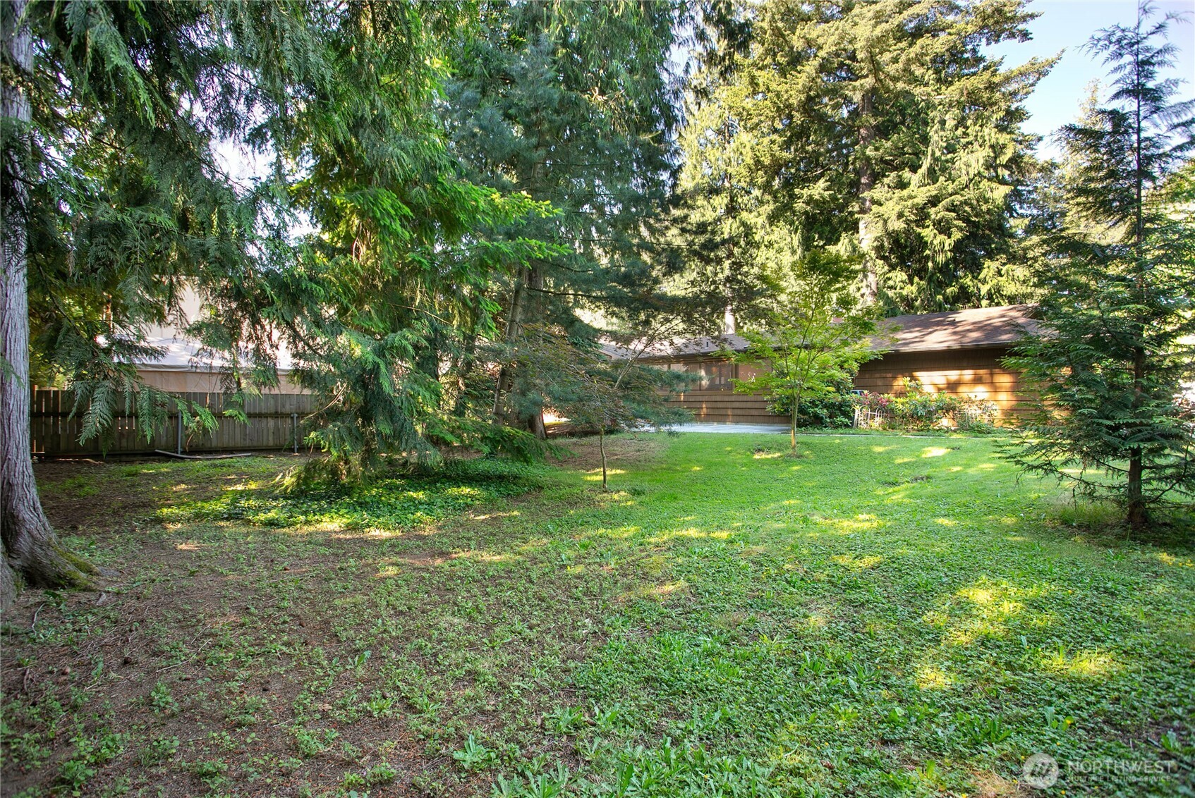 450 Wood Creek Drive Property Photo 5