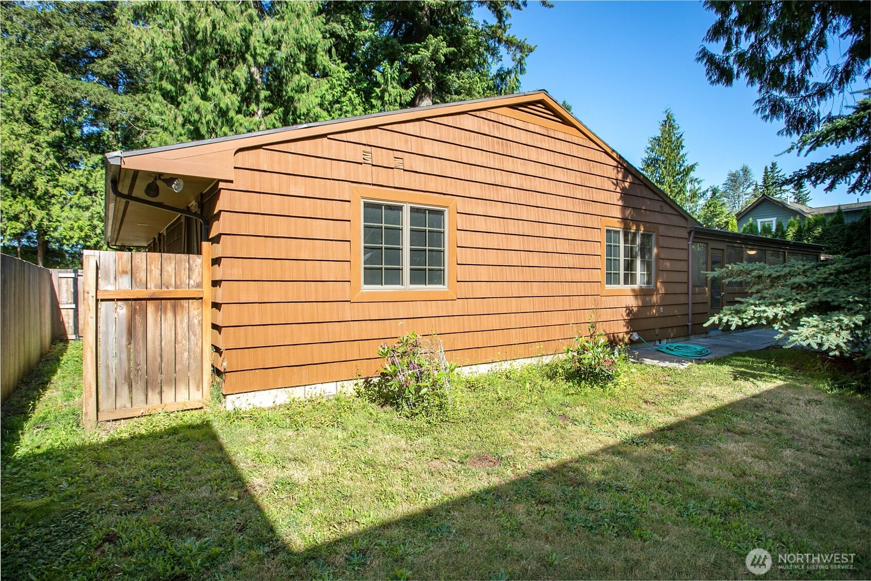 450 Wood Creek Drive Property Photo 7