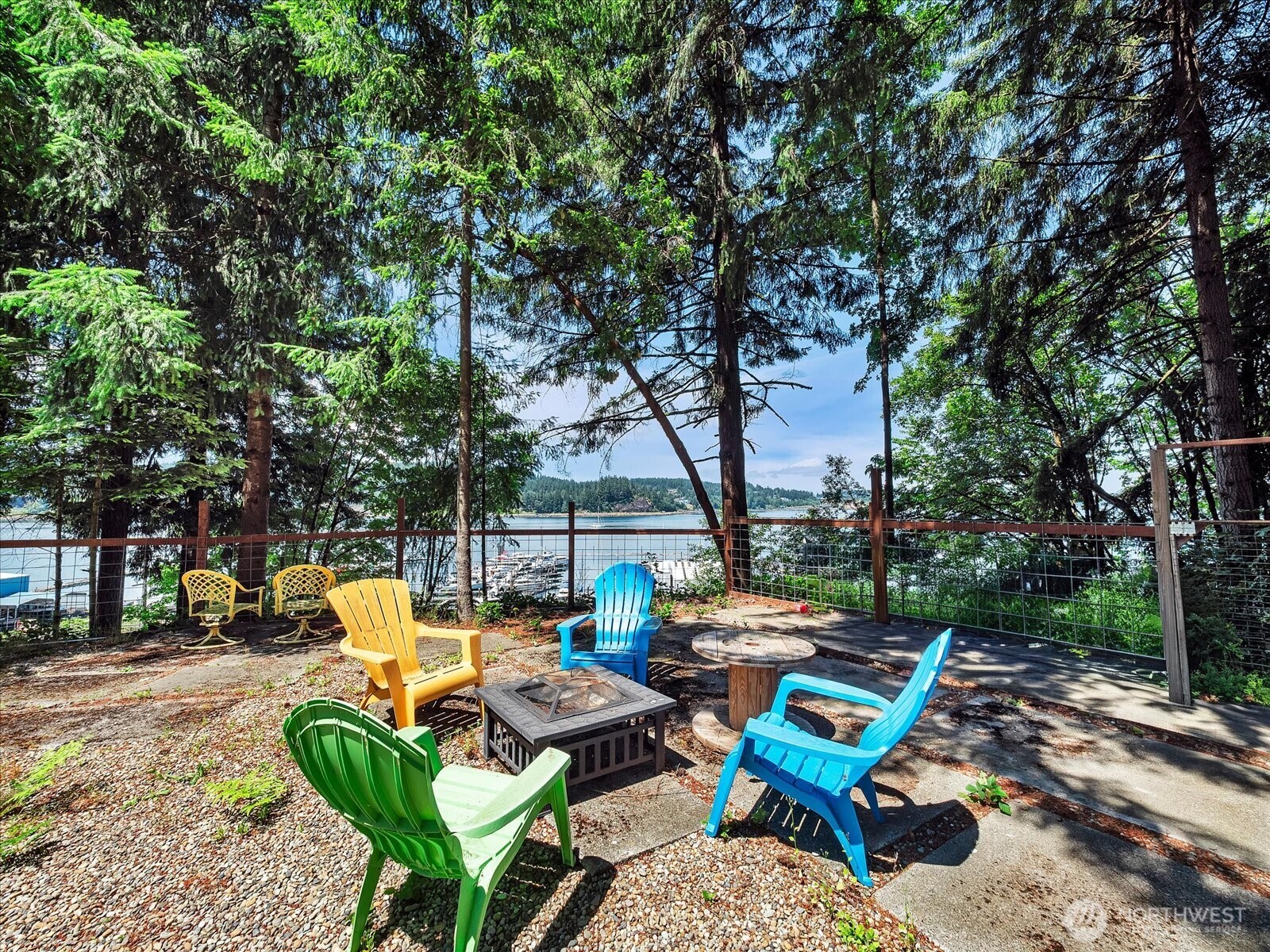 1302 Sw Bay Street Property Photo 19