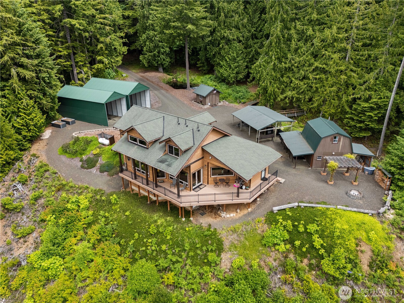 5786 N Lake Cushman Road Property Photo 2