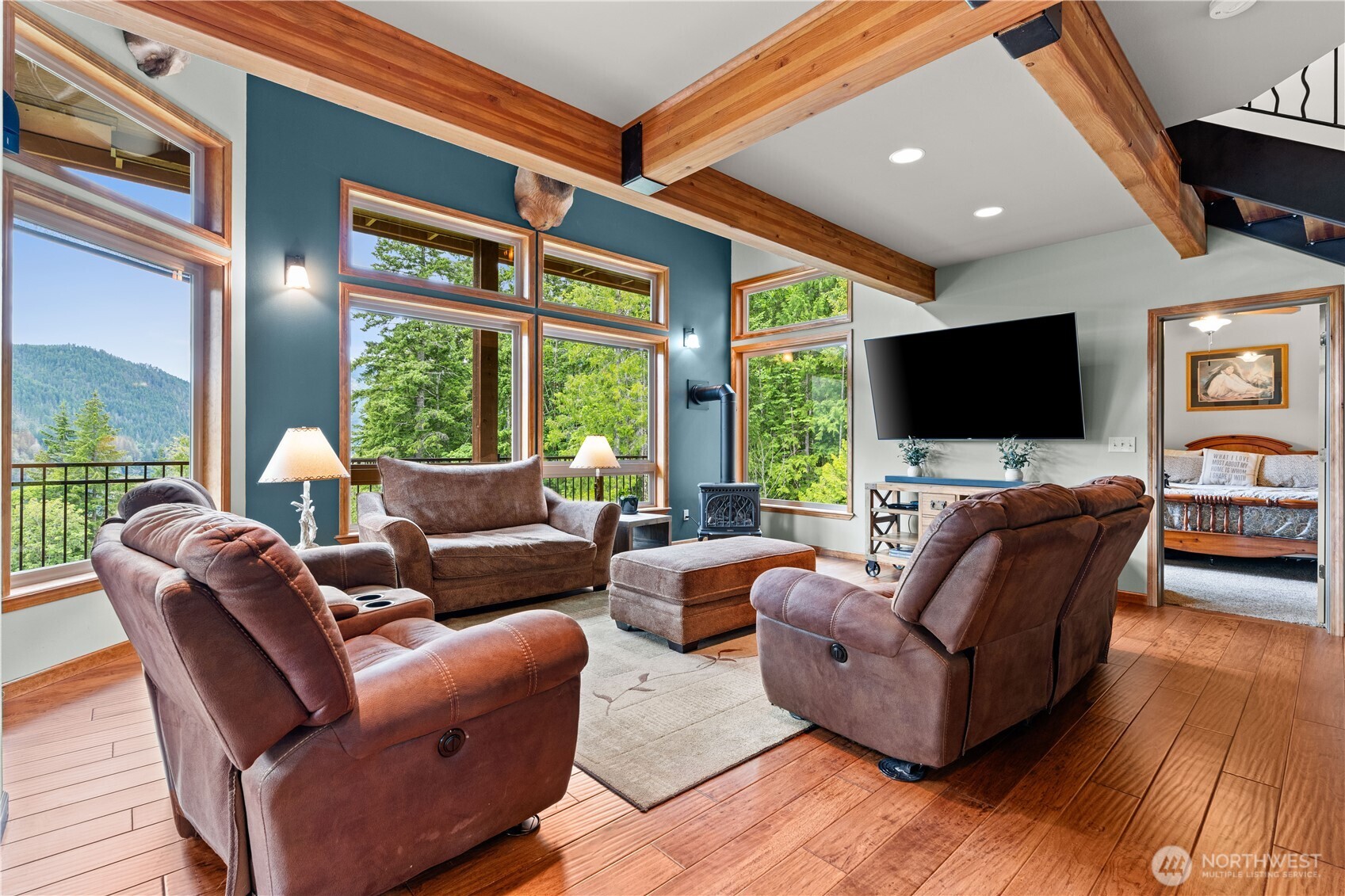 5786 N Lake Cushman Road Property Photo 6