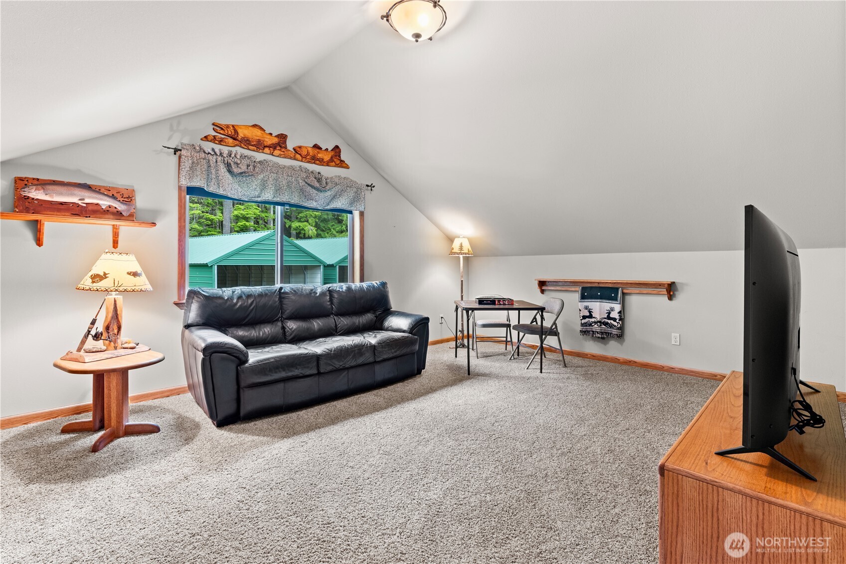 5786 N Lake Cushman Road Property Photo 23