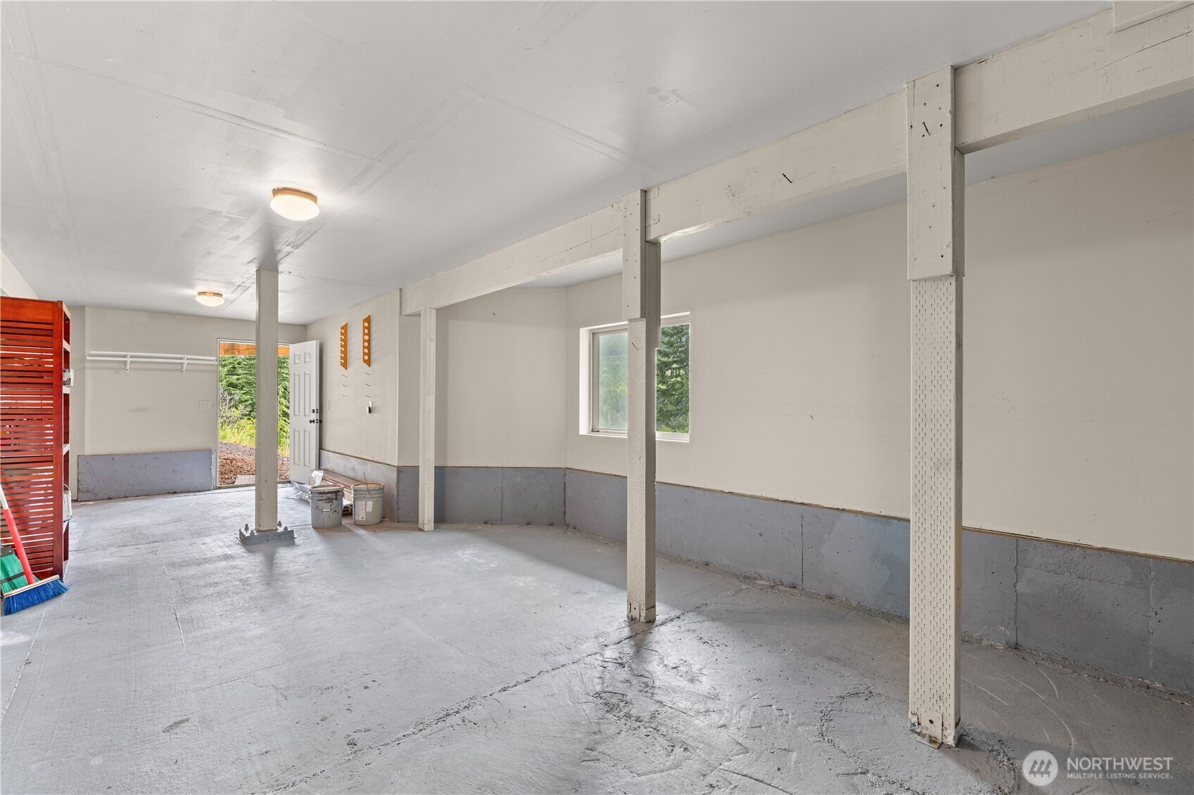 5786 N Lake Cushman Road Property Photo 29