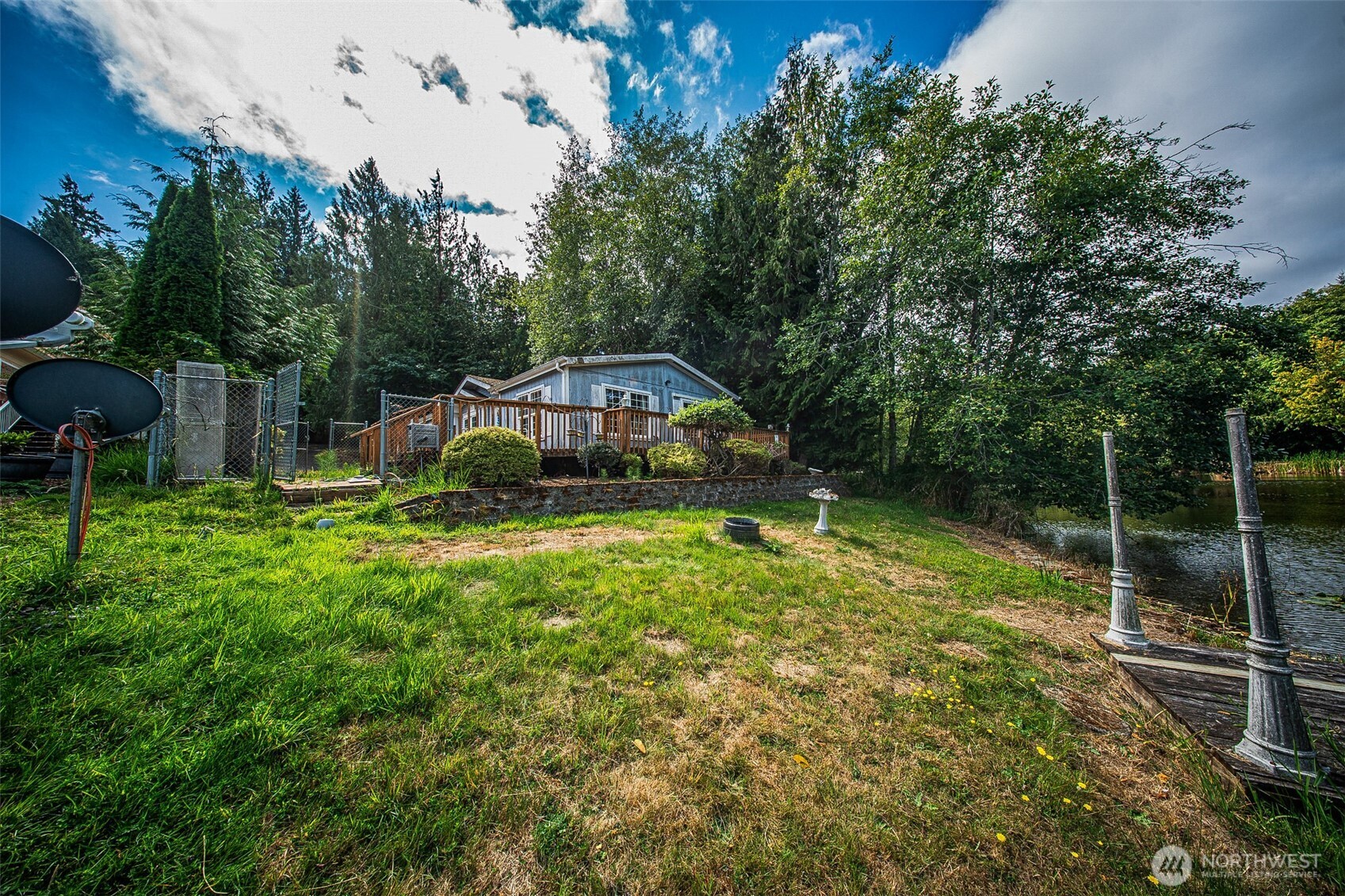 1840 Se Crescent Drive Property Photo 8