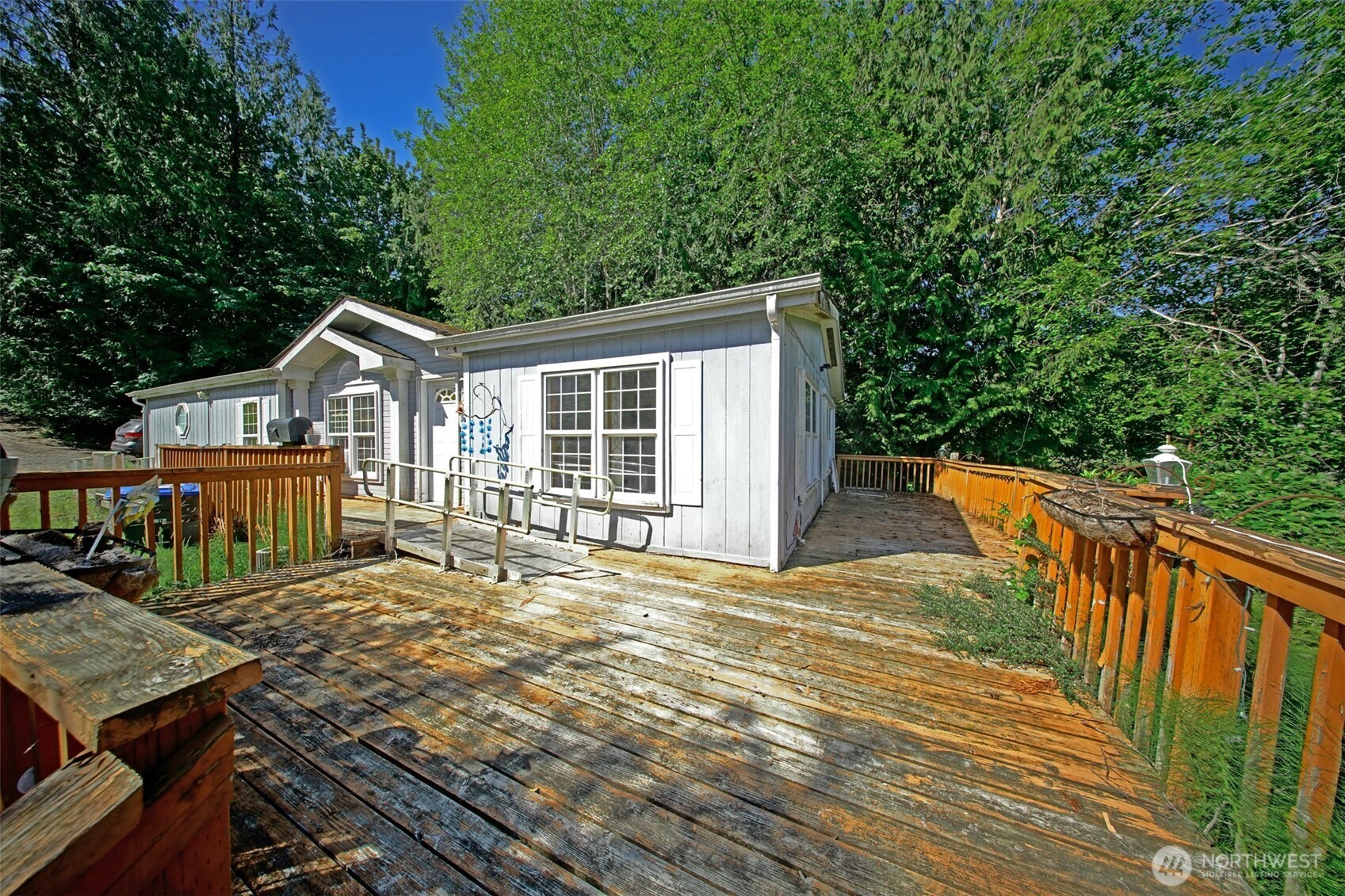 1840 Se Crescent Drive Property Photo 10
