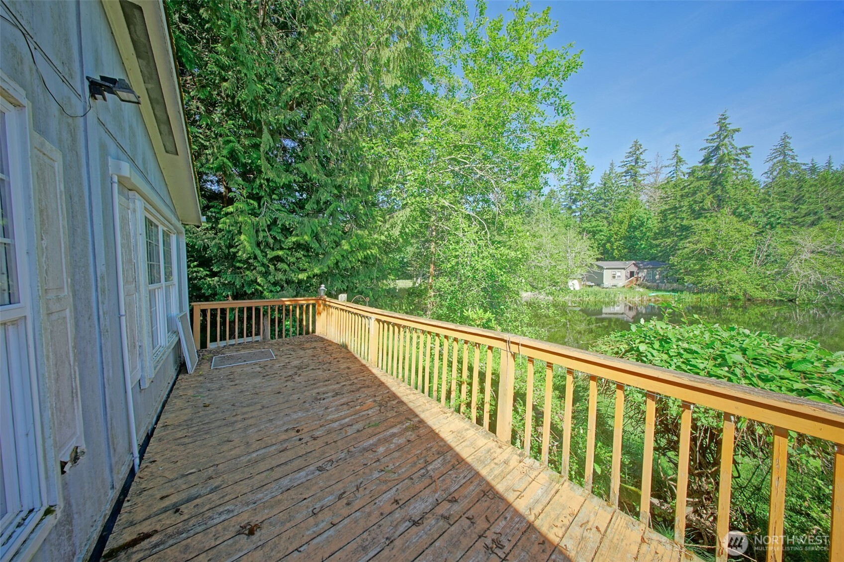 1840 Se Crescent Drive Property Photo 11