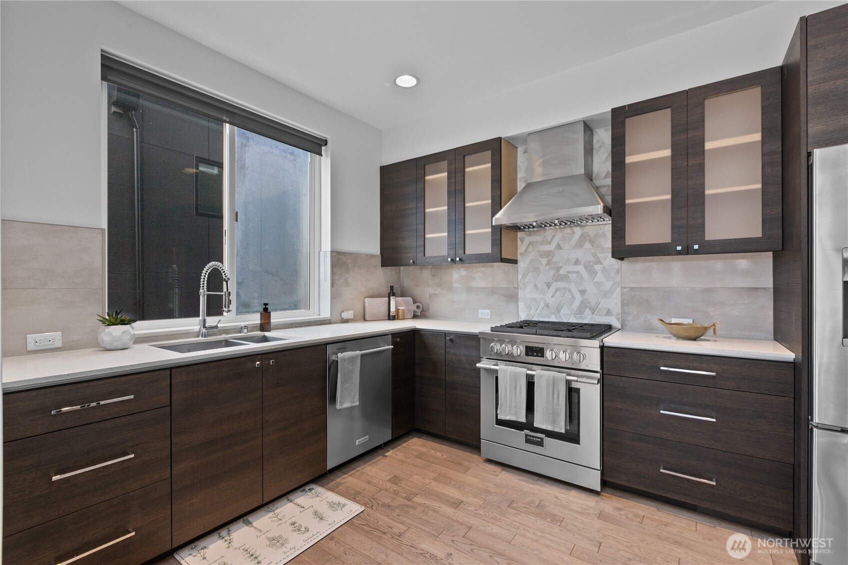 1302 30th Avenue Property Photo 13