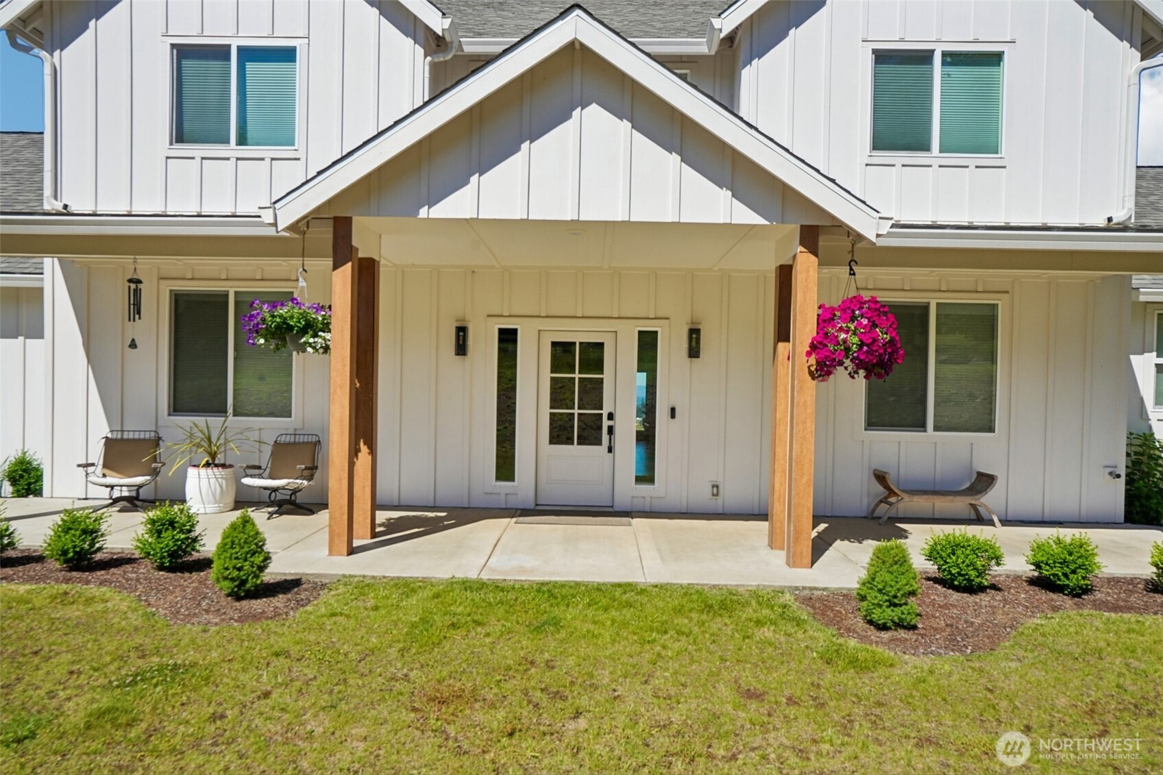 24020 Ne Alvas Road Property Photo 3