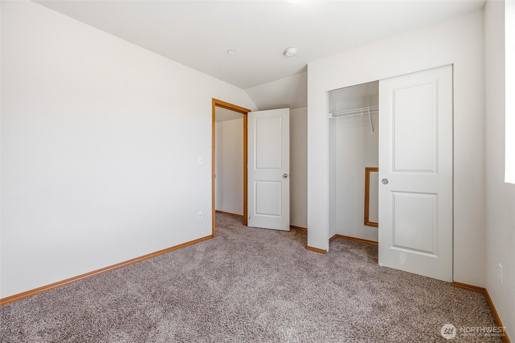 4325 Larch Lane Property Photo 29
