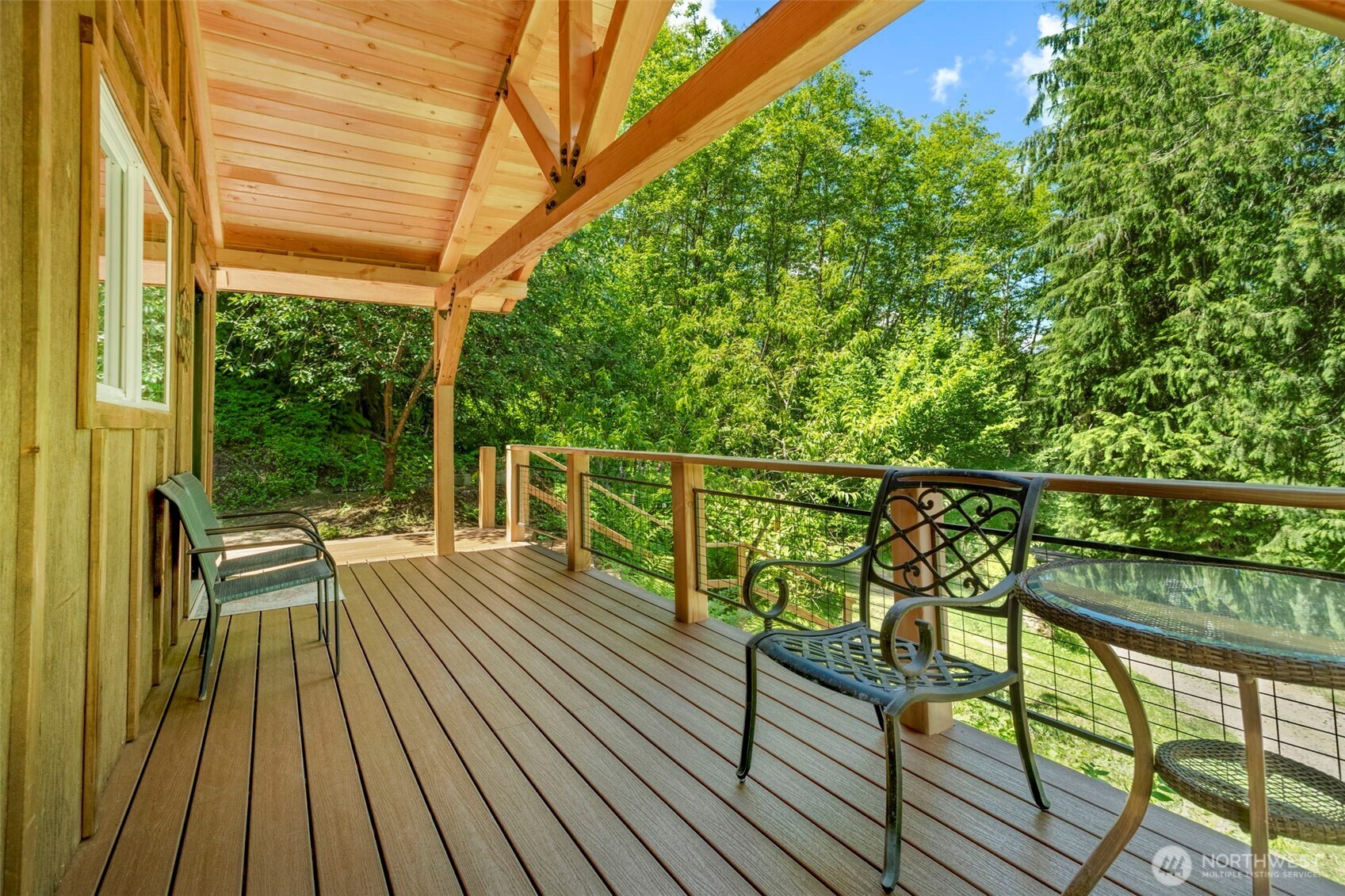 19005 Ne Buncombe Hollow Road Property Photo 6
