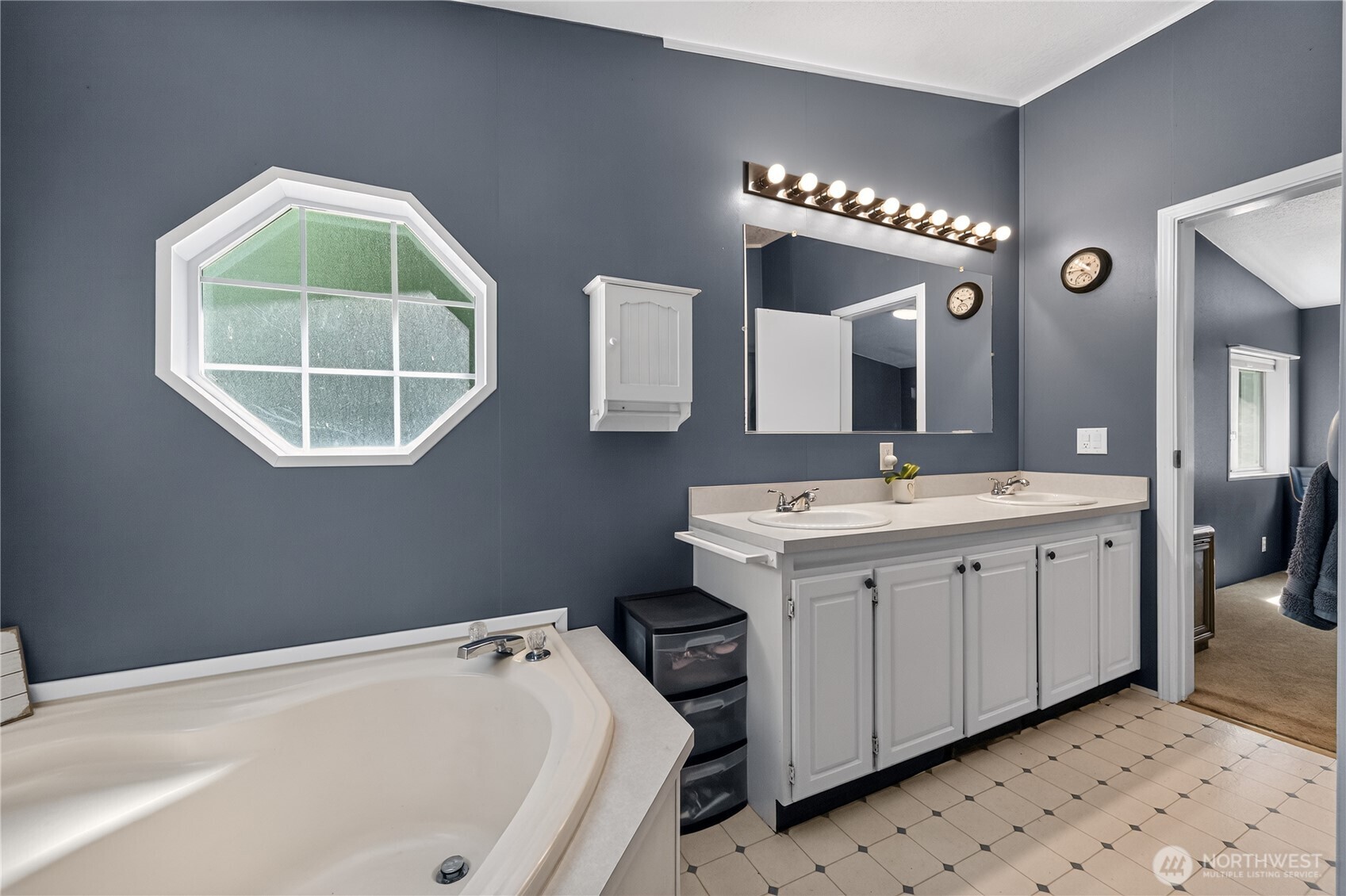 22430 Criddle Lane Property Photo 32