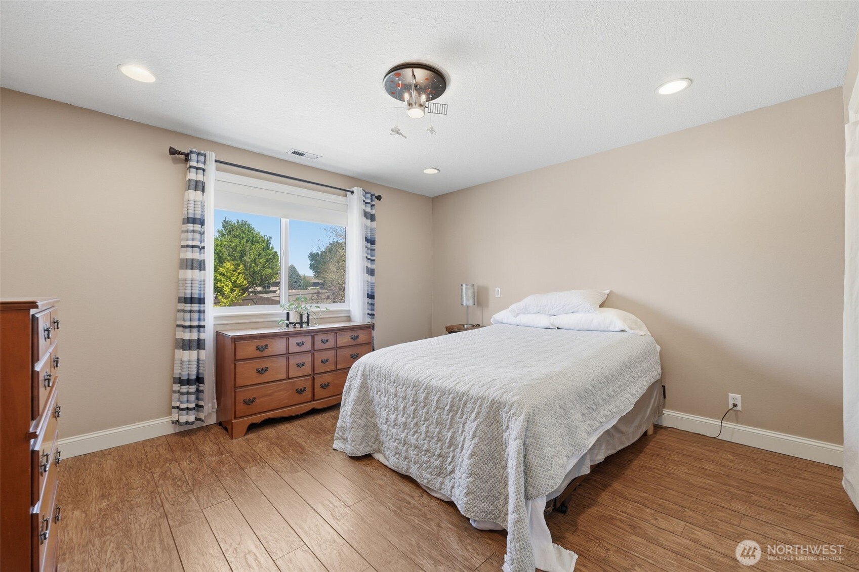 99206 E Ridgeview Drive Property Photo 18