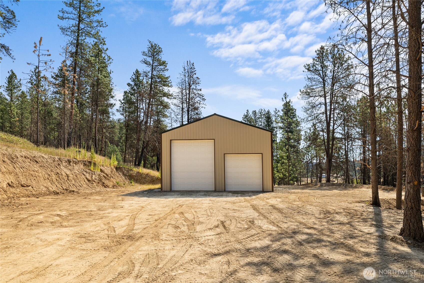 4281 Red Bridge Road Property Photo 1