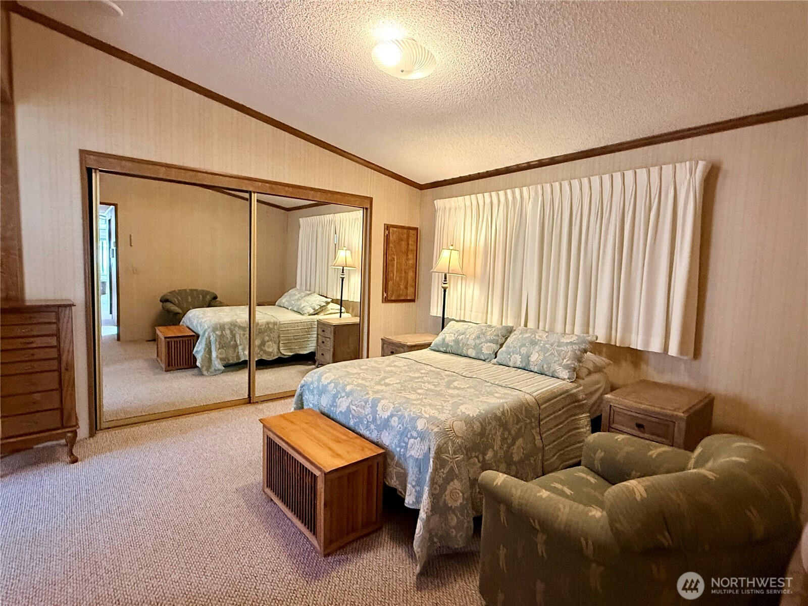 1352 Alonda Lane Property Photo 11