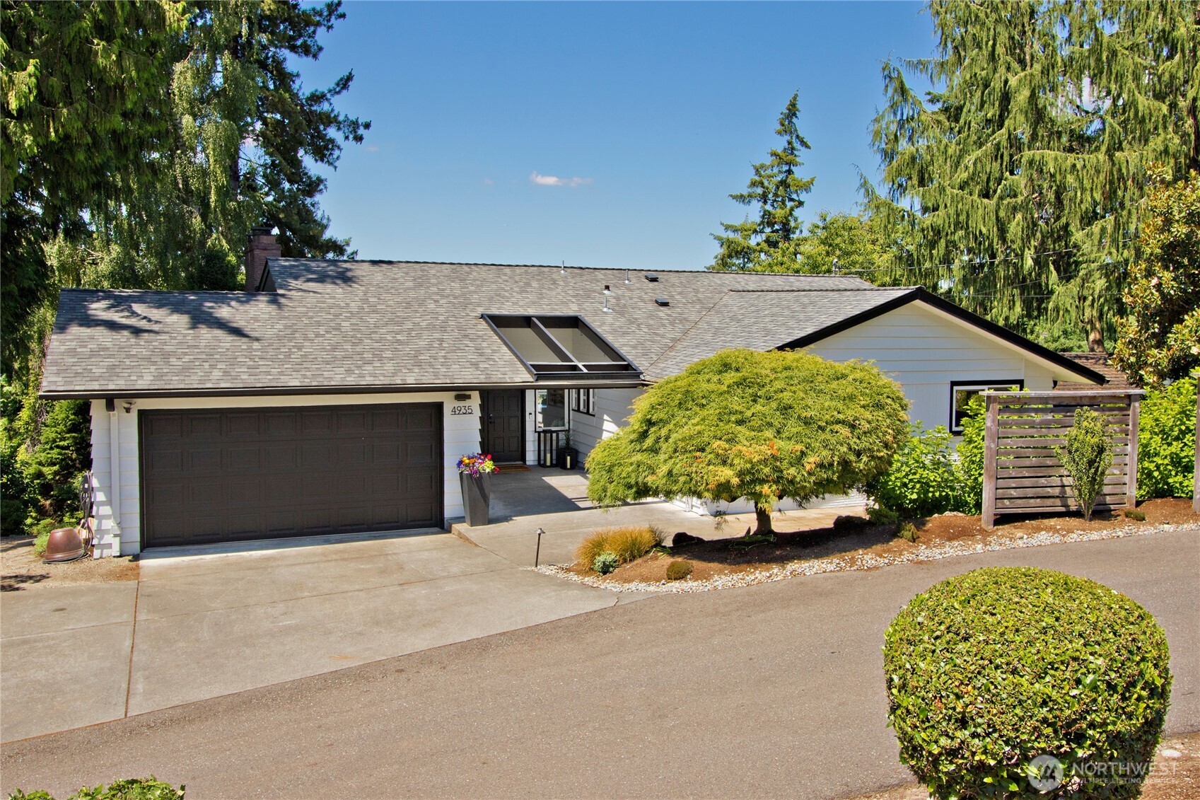 4935 116th Place Property Photo 1