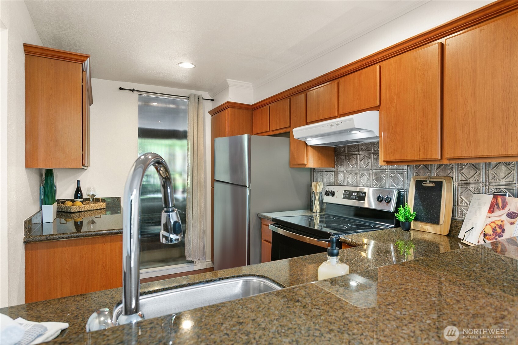 13832 Ne 66th Street 605 Property Photo 9