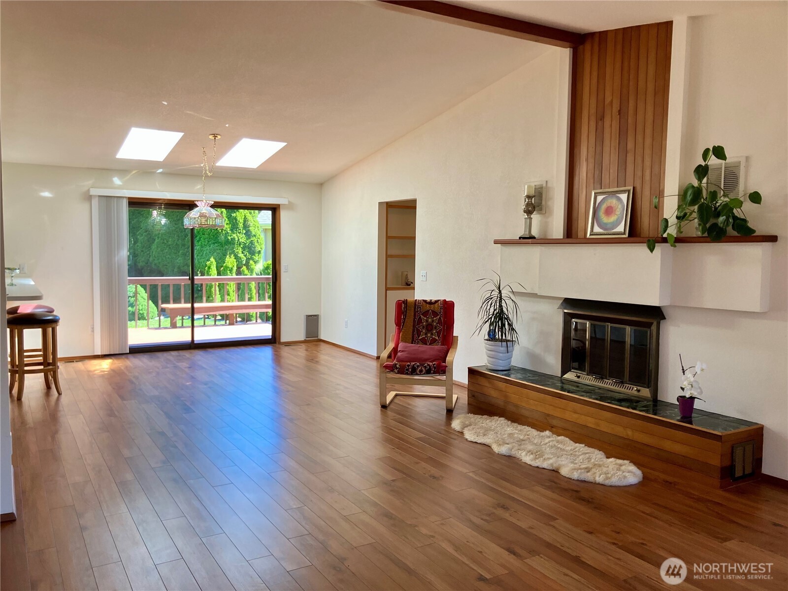 192 Hurricane Ridge Drive Property Photo 8