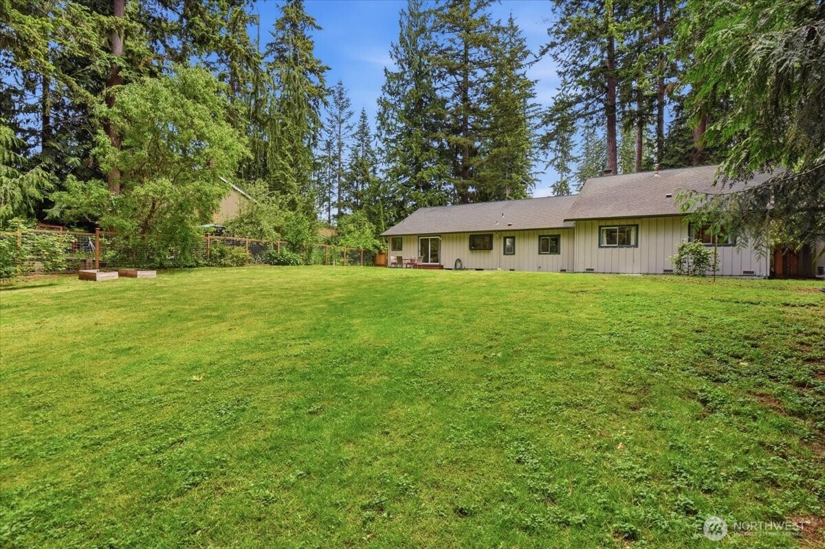 10430 38th Avenue Property Photo 27