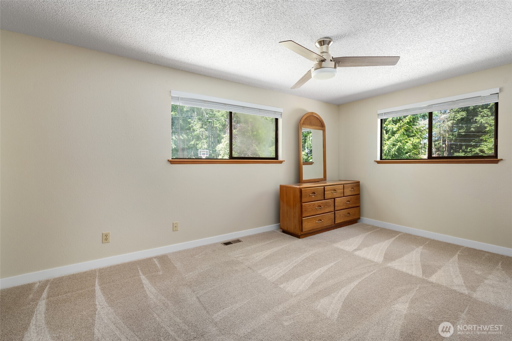 4554 N Siesta Place Property Photo 28