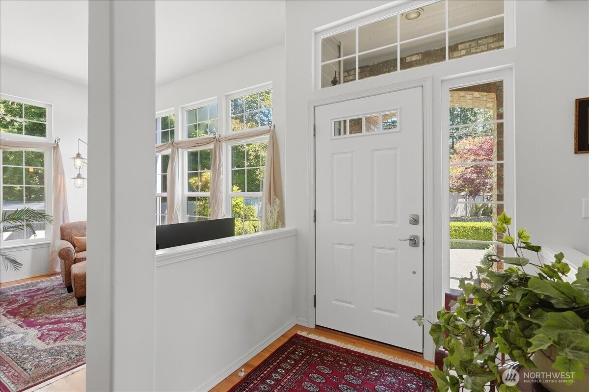 16511 38th Street Property Photo 4
