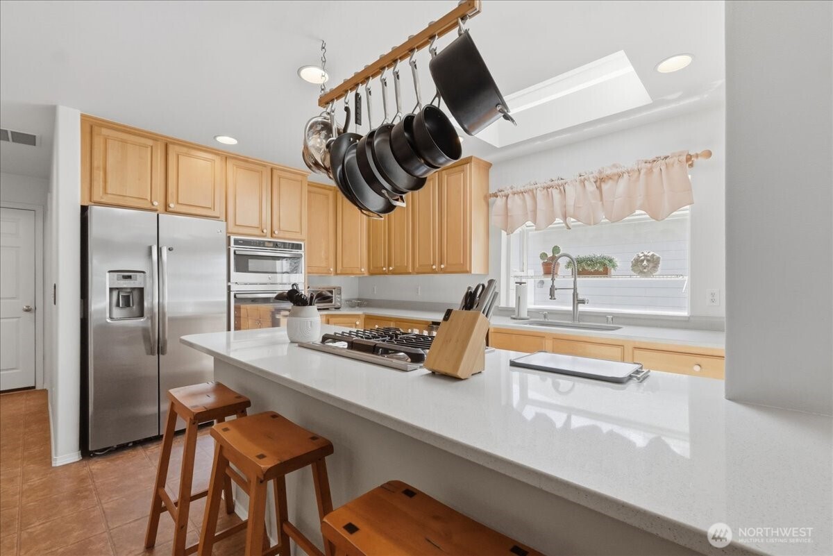 16511 38th Street Property Photo 10