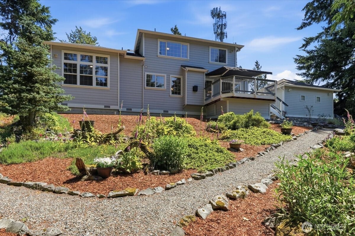 16511 38th Street Property Photo 32
