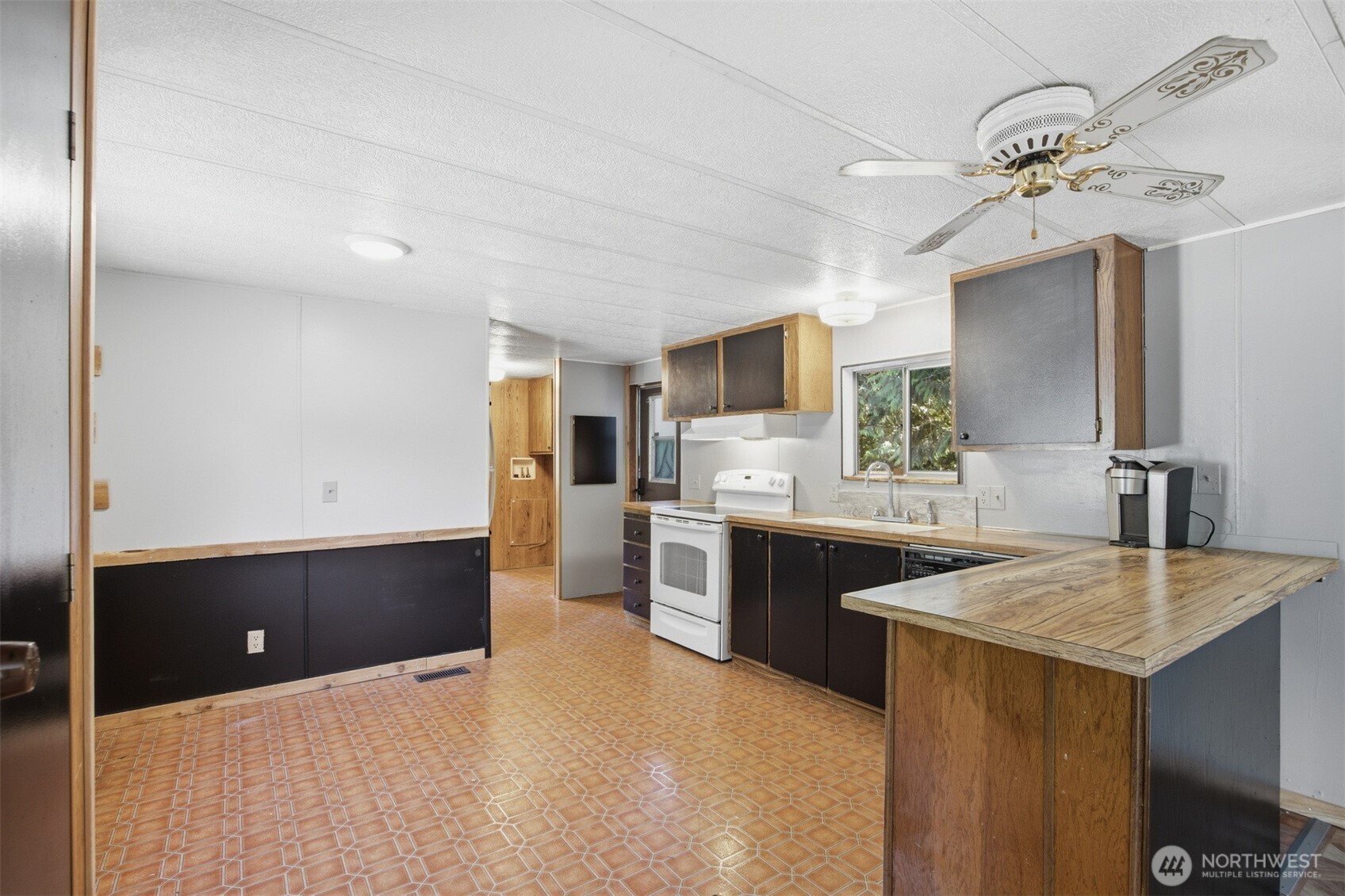 8372 Juniper Lane Property Photo 14