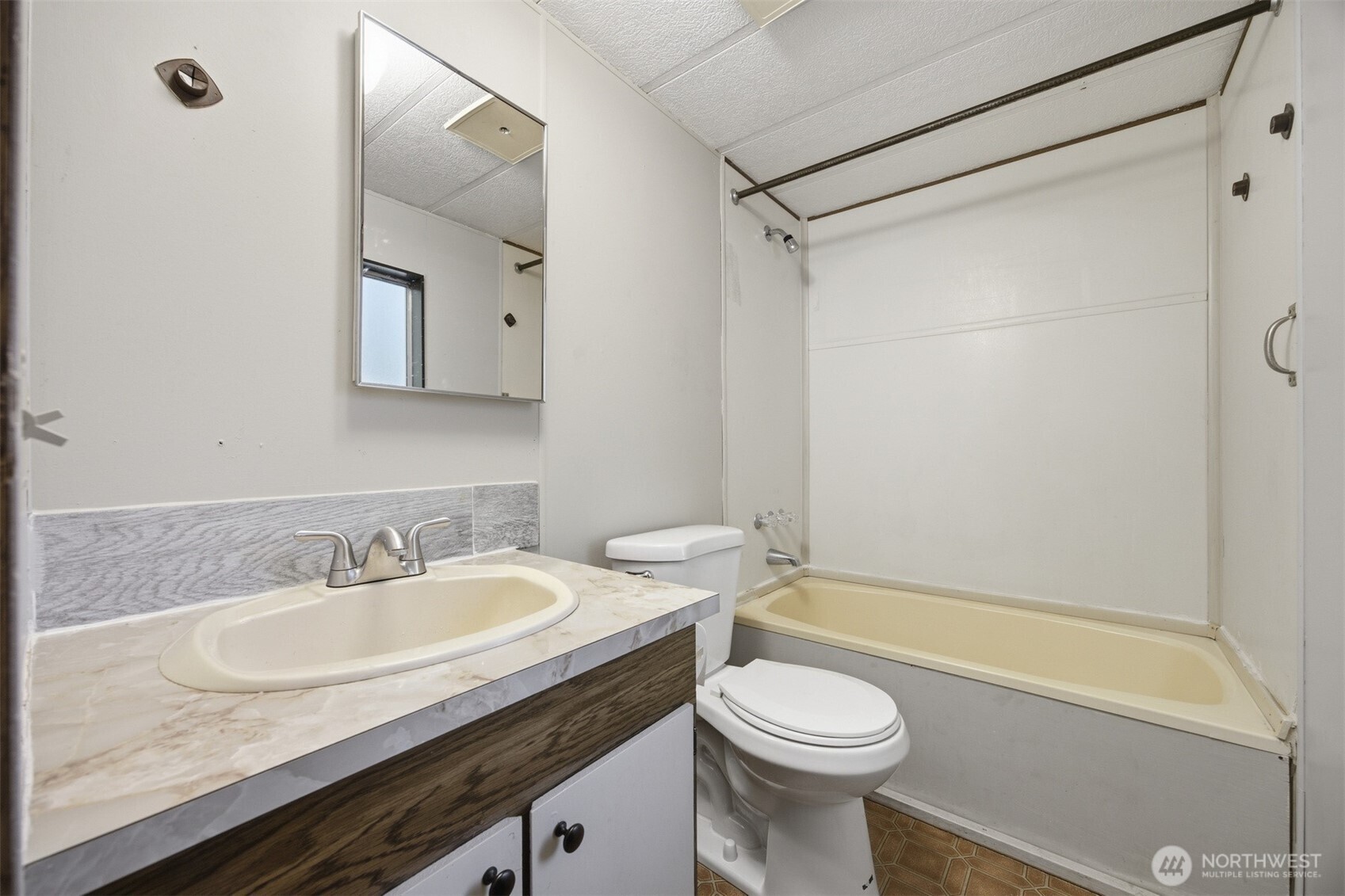 8372 Juniper Lane Property Photo 24