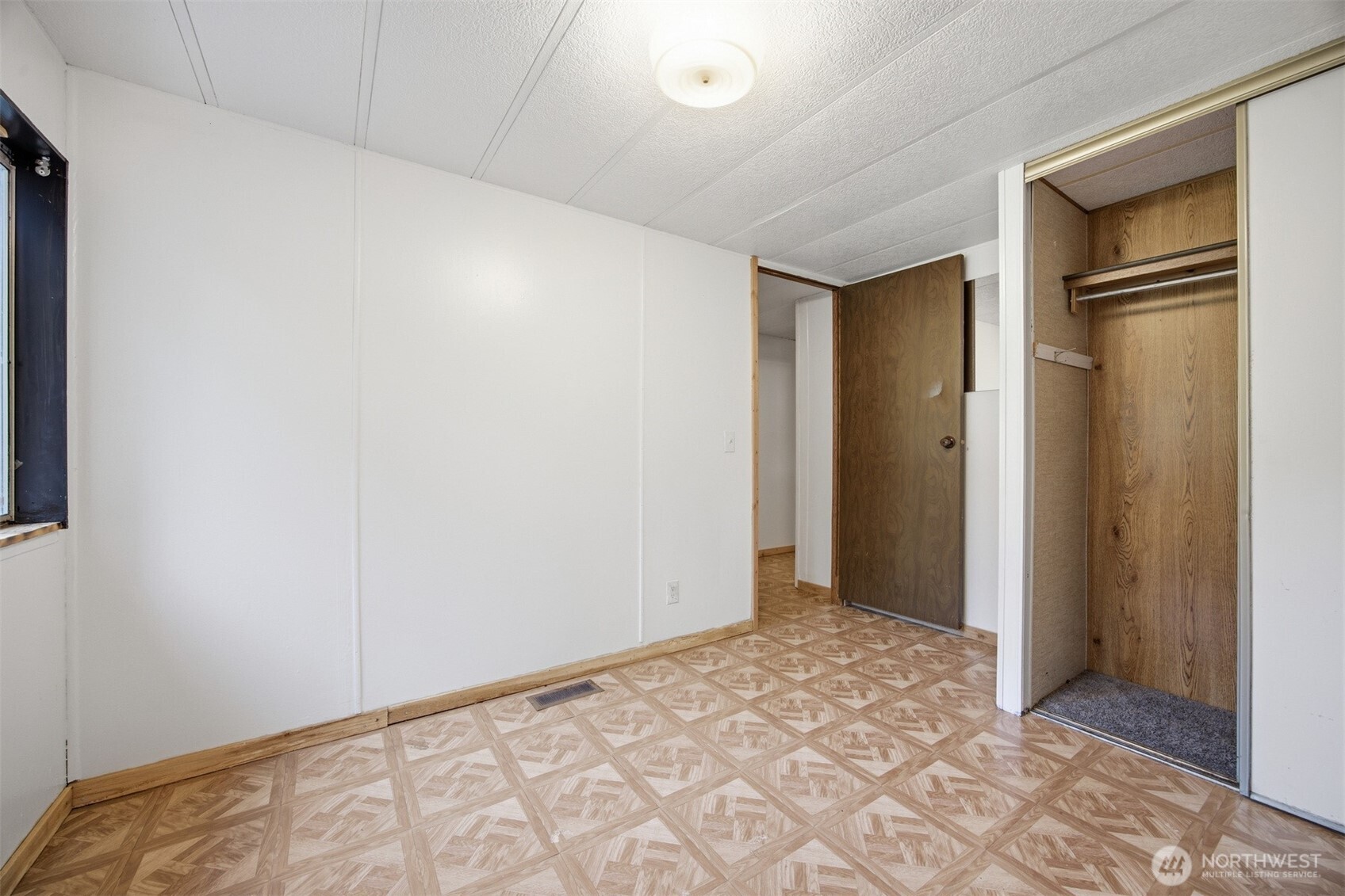 8372 Juniper Lane Property Photo 27