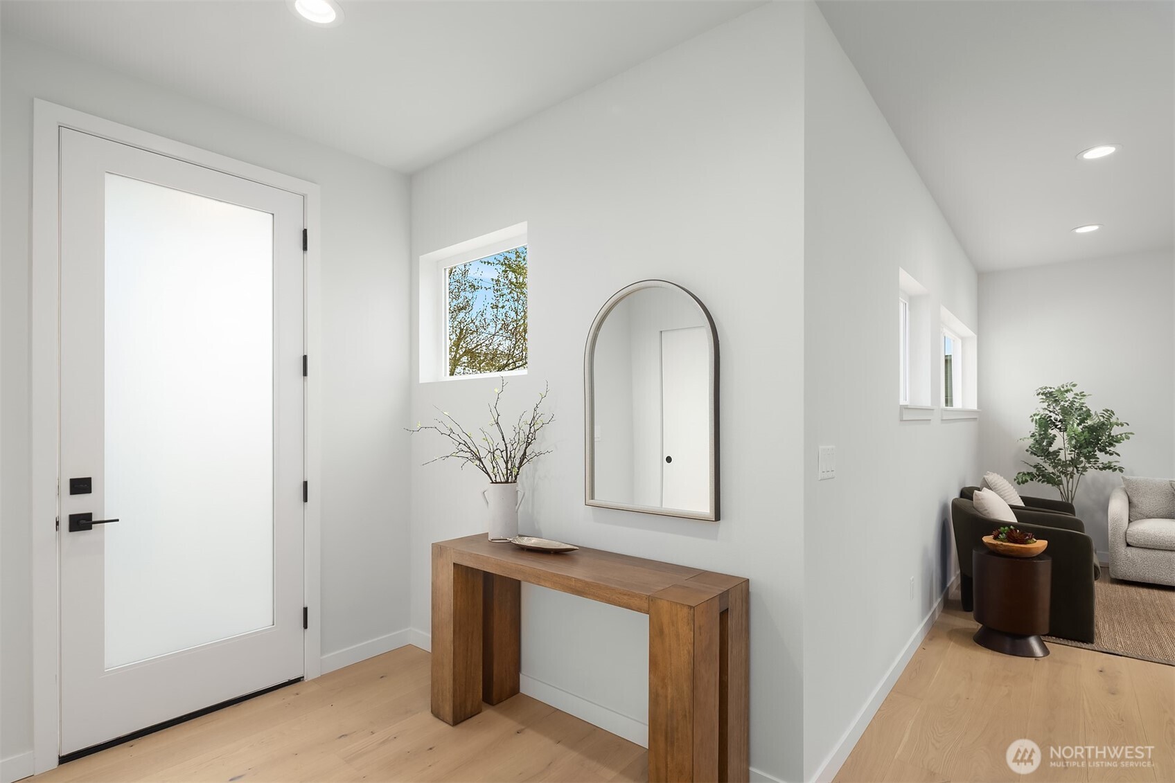 4425 Fremont Avenue B Property Photo 3