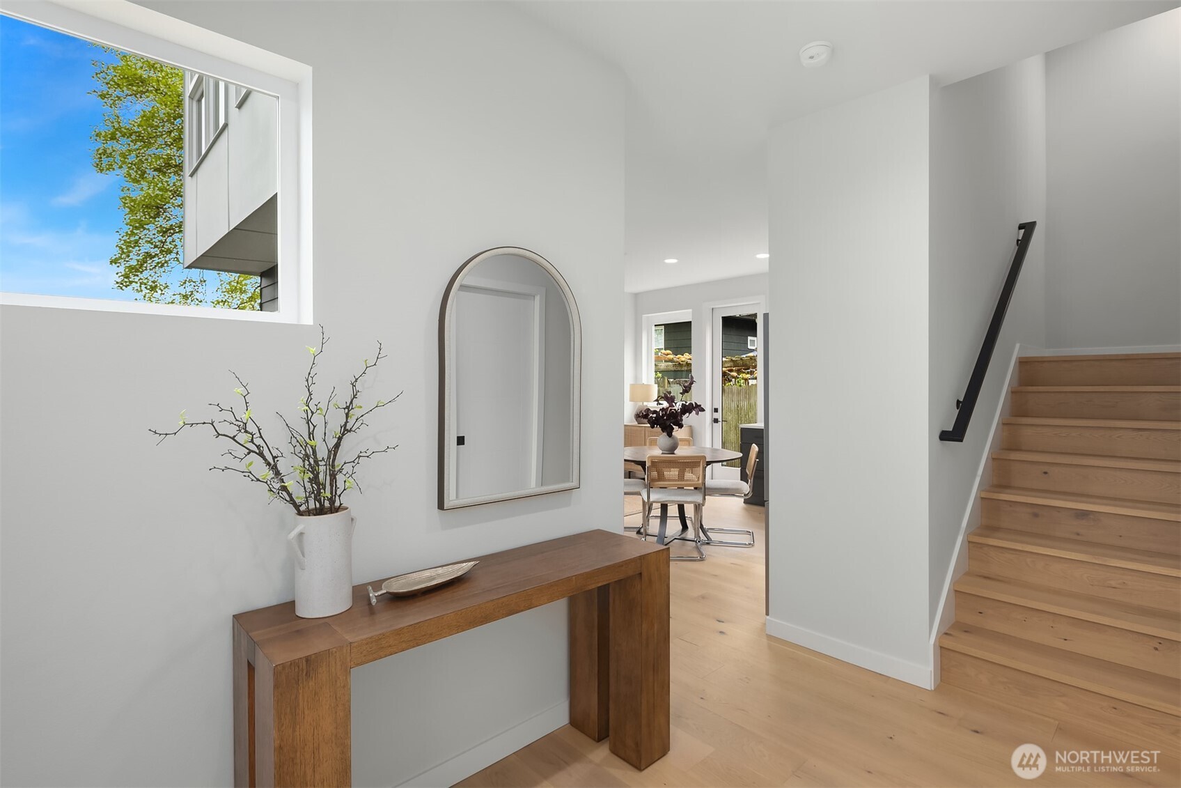 4425 Fremont Avenue B Property Photo 4