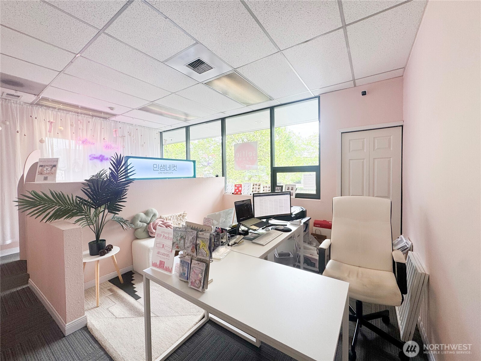 18910 28th Avenue Property Photo 1