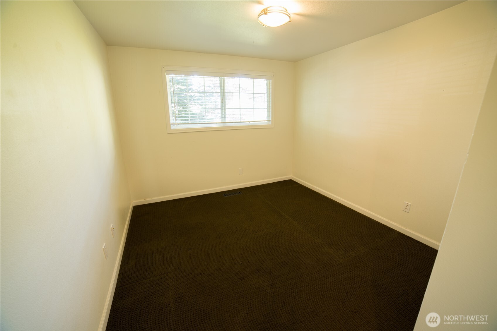 2500 167th Place Property Photo 24