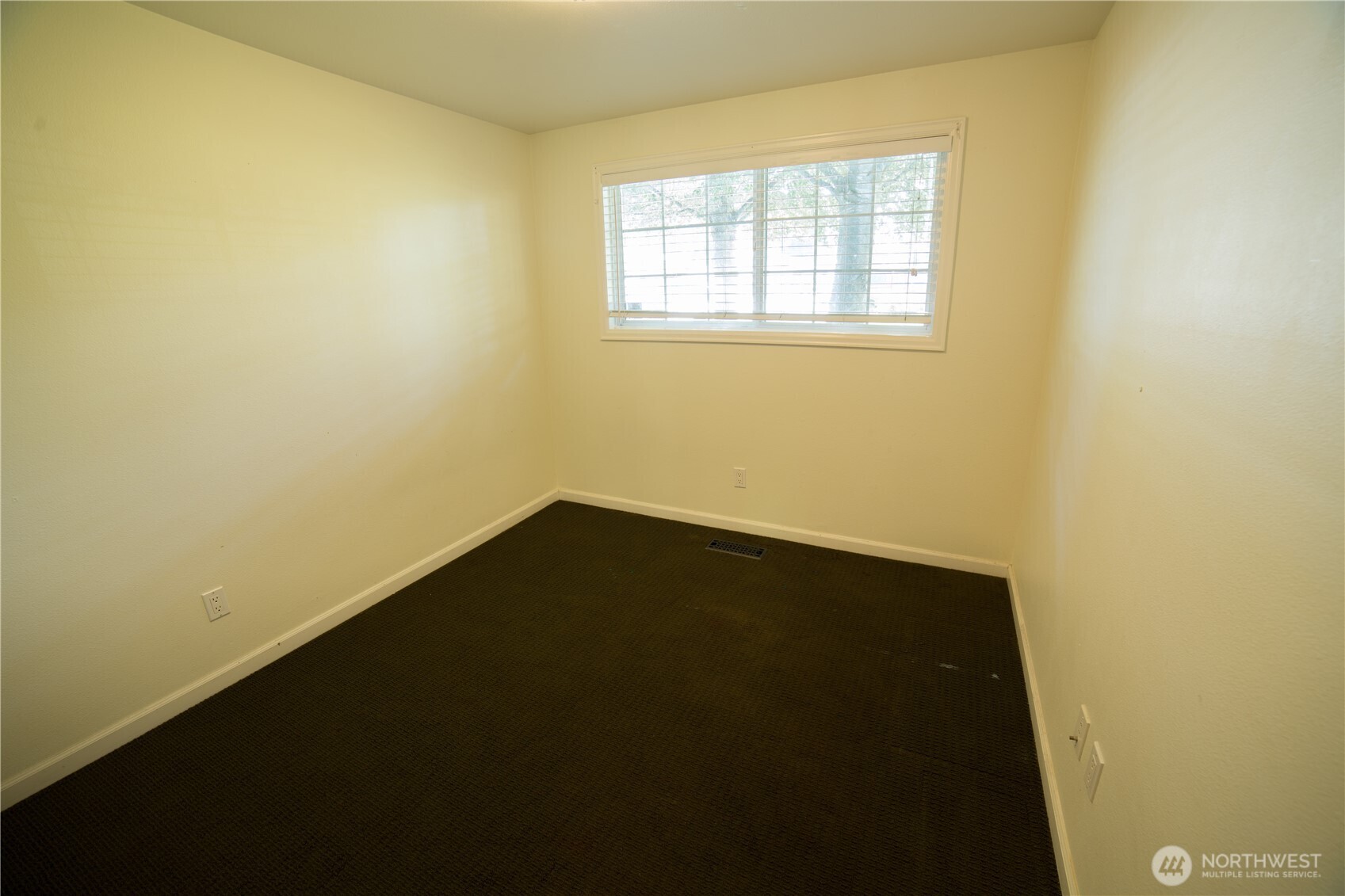 2500 167th Place Property Photo 26