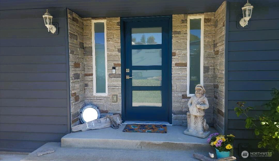 1497 Thompson Drive Property Photo 4