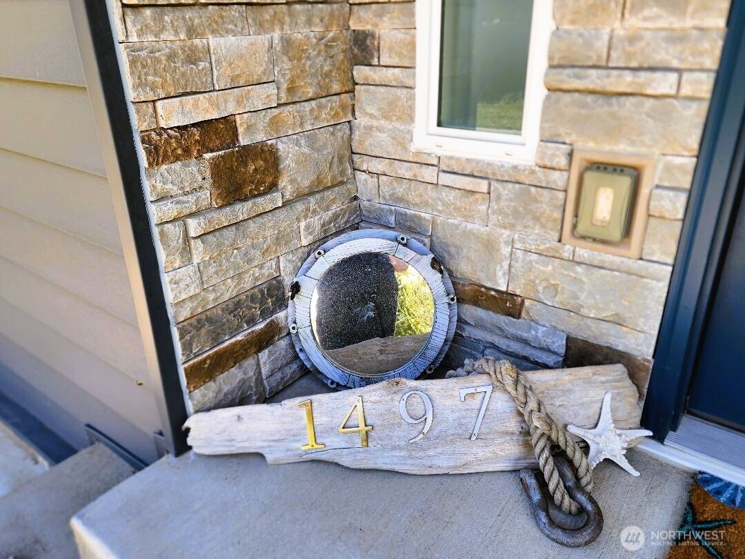 1497 Thompson Drive Property Photo 29