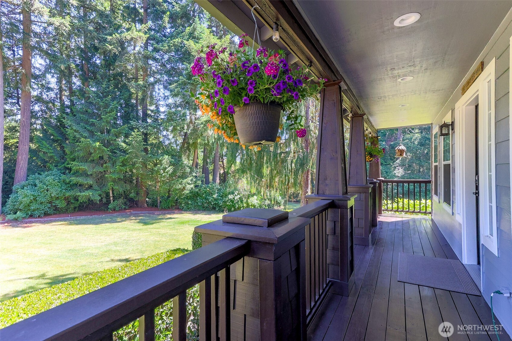 17122 45th Street Property Photo 4