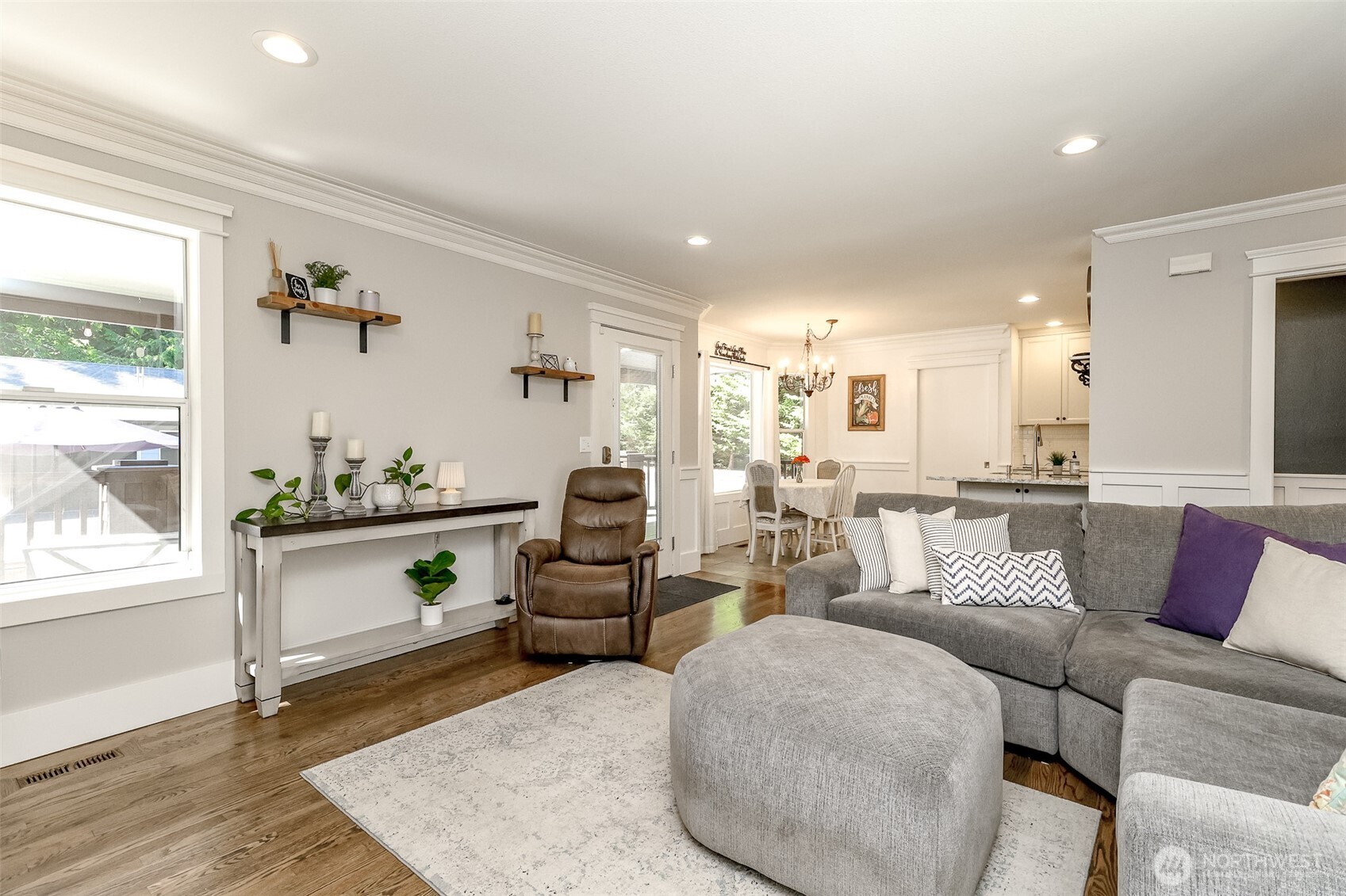 17122 45th Street Property Photo 9